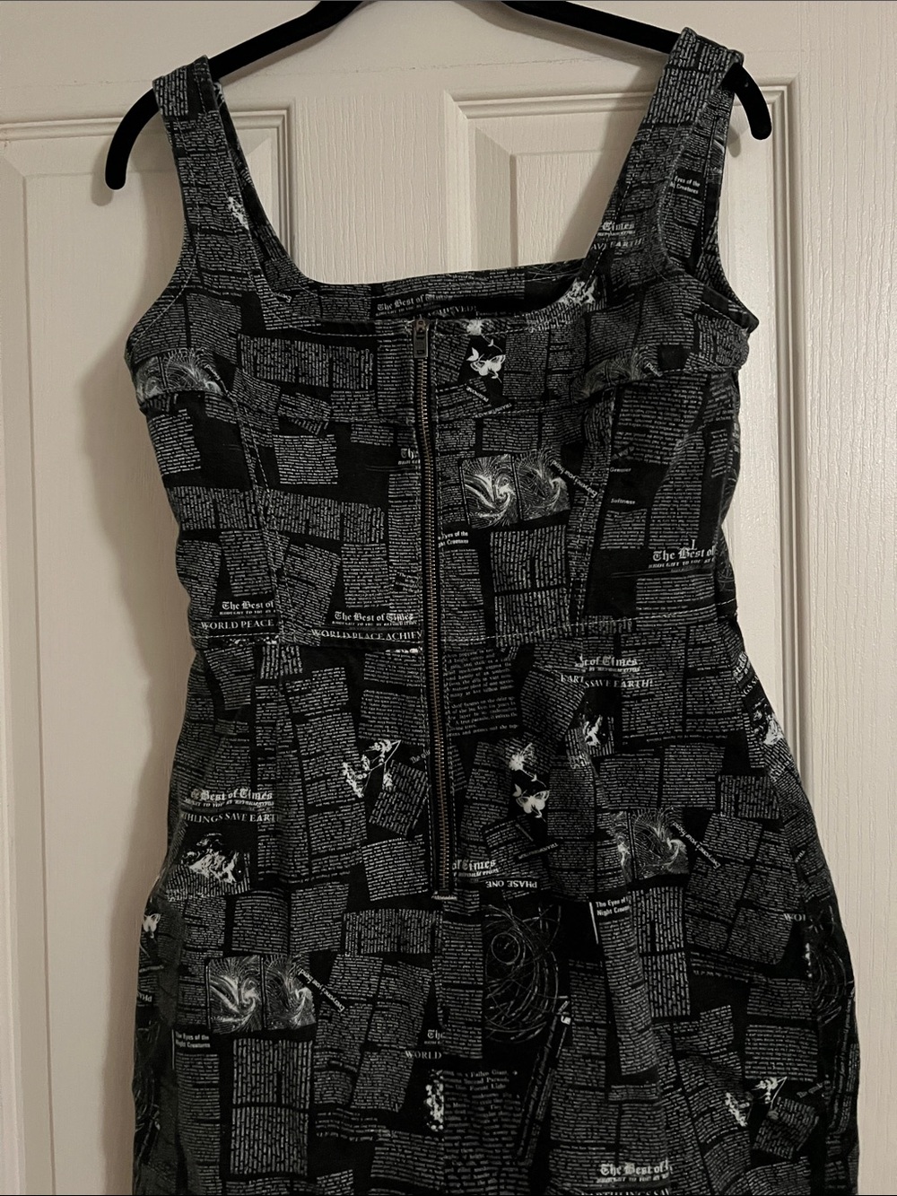 Reformation Davies bustier denim mini dress newspaper print size 6 - Picture 4 of 7